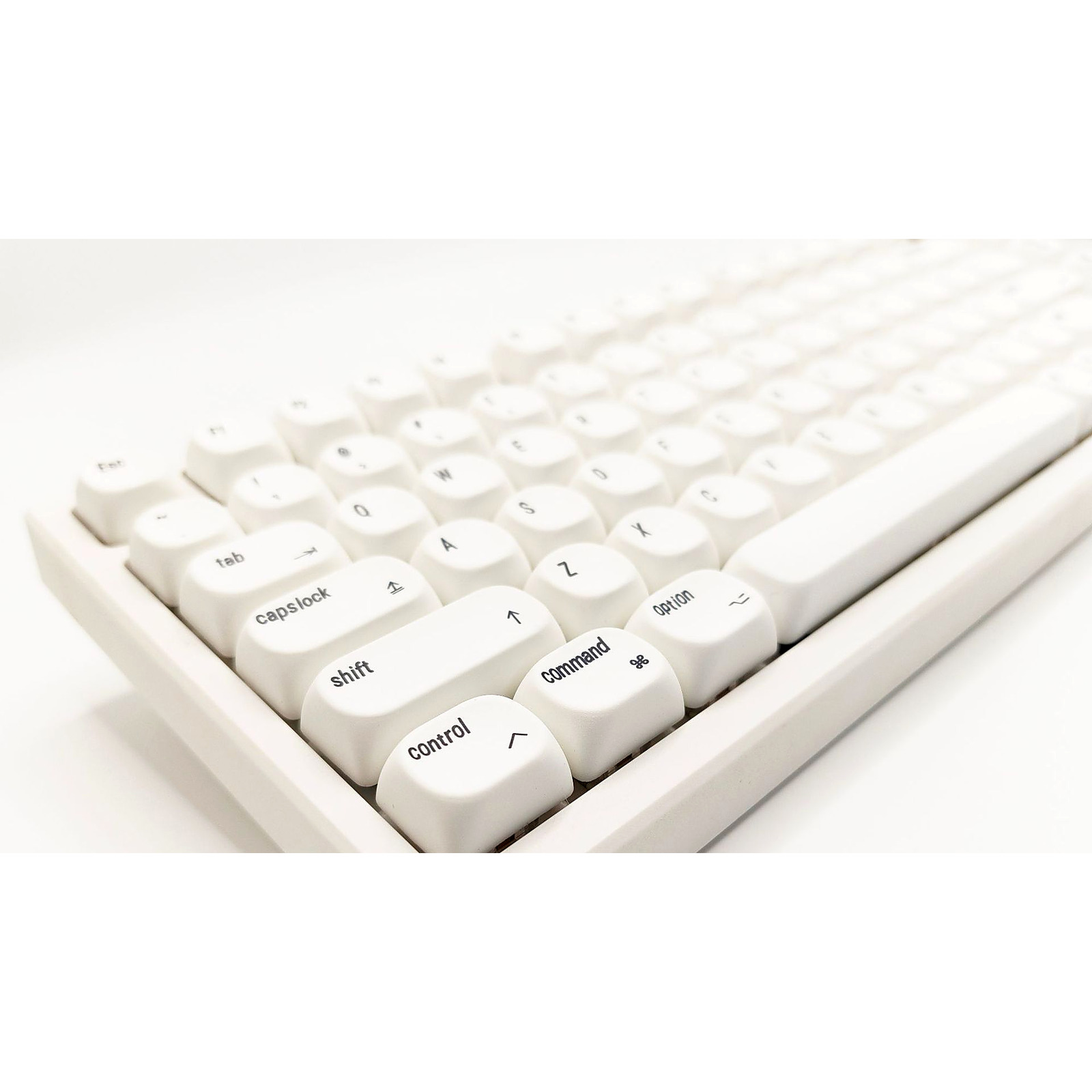 Close angle of the PBT keycaps showing the matte texture